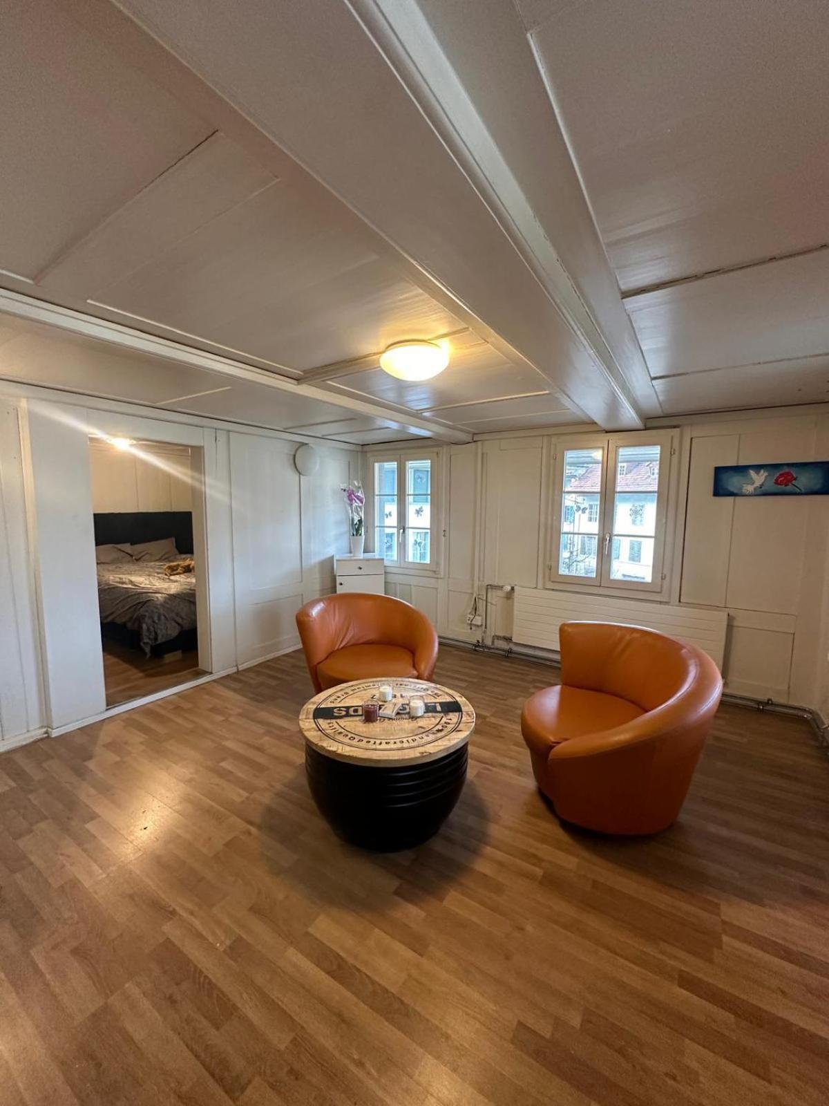 Huttwil Apartment ภายนอก รูปภาพ